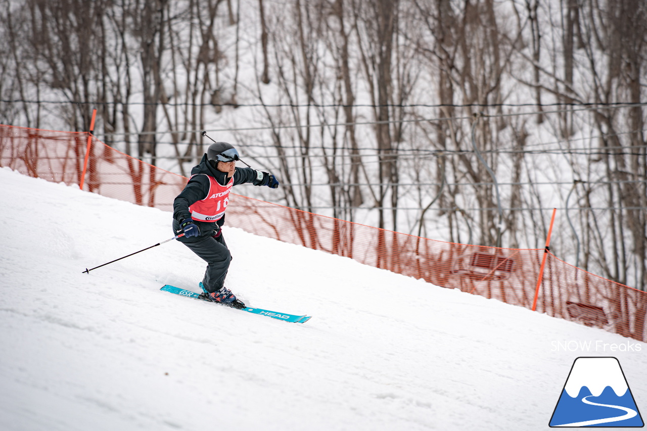 なんと約10年ぶりの「技術選」撮影?! PREMIER SKI ACADEMY presents 『2026プレミアカップ・スキー技術選』レポート！｜朝里川温泉スキー場